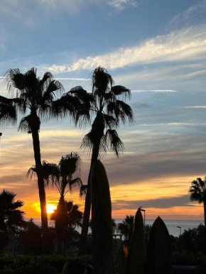 COSTA GALERA Apartamento con piscinas jardín y un baño cercano a la playa
